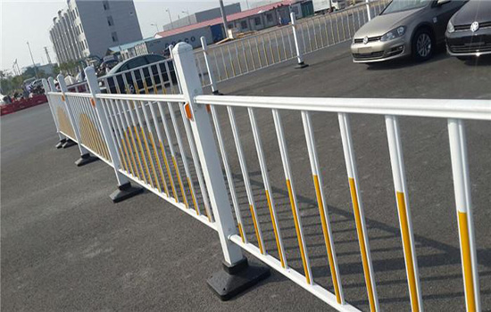 機非隔離<a href=http://www.yiliao123.com target=_blank class=infotextkey>護欄</a>