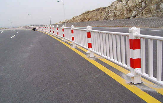 pvc<a href=http://www.yiliao123.com target=_blank class=infotextkey>柵欄</a>廠家廠家直銷